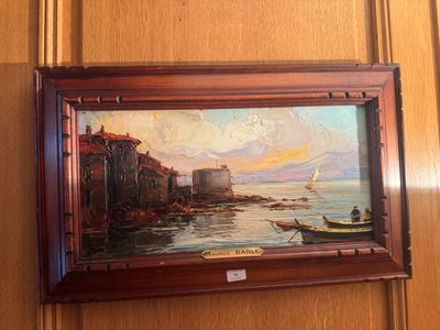 une photo d'un tableau accroché au mur