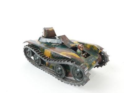 JOUSTRA. Char d'assault mecanique en tôle lithographiée à mo…