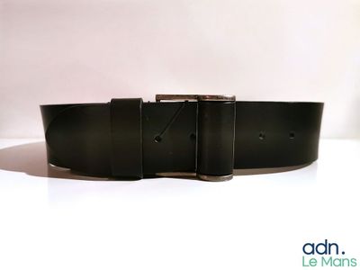 Yves Saint Laurent Ceinture "Vegetal Leon Crust" en cuir noi…