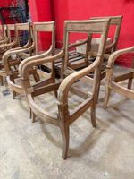 Suite de 10 fauteuils de style Directoire en bois naturel ar… (photo 2)