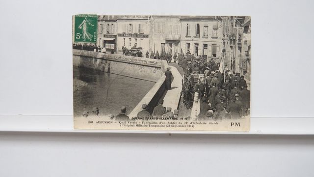 GFA : PM 1901. Aubusson. Quai Vaveix. Funérailles d’un soldat. (C...
