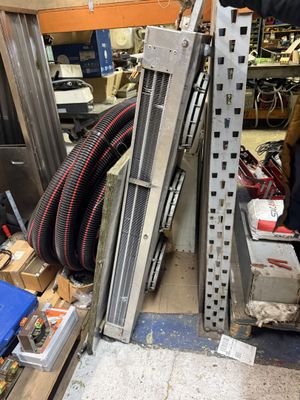 Evaporateur, ancien modèle Lot vendu en l'état, sans garanti…