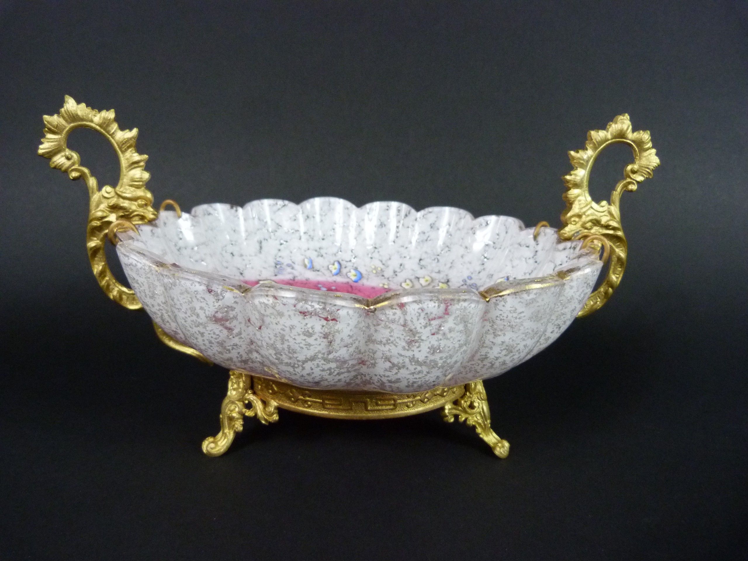 Objets d'art & Curiosités