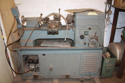 a machine that is sitting in the corner of a room