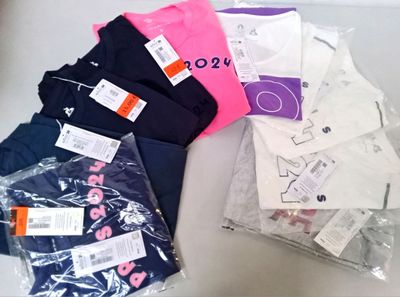 Lot à retirer à Décines-Charpieu (69150) ou expédition possi… - Photo 1