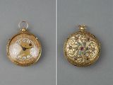 deux photos d'une montre de poche en or et d'une montre de poche en or