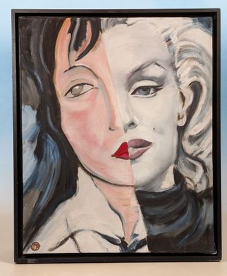 tableau représentant le visage d'une femme, sur lequel est peint la moitié de son visage