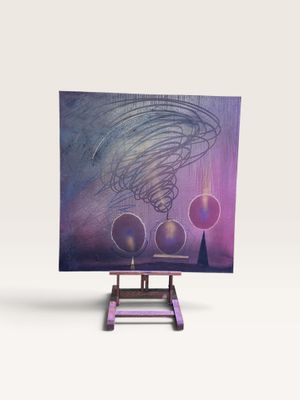 peinture violette et bleue représentant une tornade posée sur un chevalet, sur fond blanc