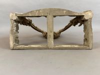 Console en chêne richement sculpté de feuillages et fleurs e… (photo 4)
