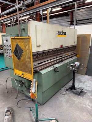 une image représentant une machine installée dans un bâtiment