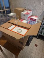 Lot de verres neufs en carton composé de 48 flûtes à champag…