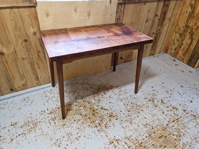 Table rectangulaire en bois DOSSIER 3 : CREPERIE