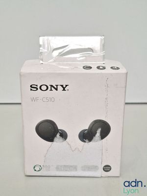 sony wf - fl10 wireless earphones in the box