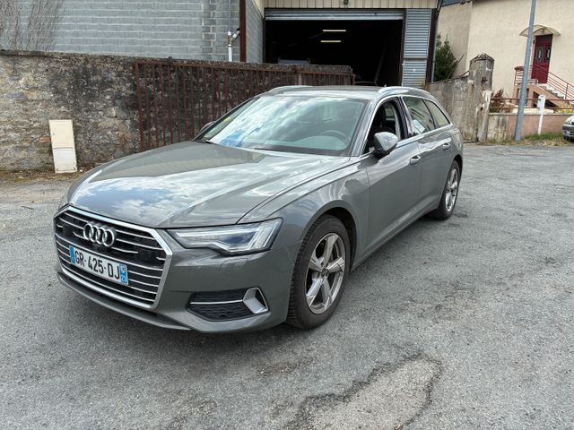Véhicule particulier AUDI A6 Avant immatriculé GR-425-DJ, 1ère mi...