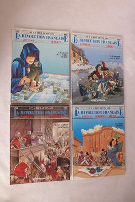 trois livres posés sur une feuille blanche sur laquelle figure l'image d'un homme et d'une femme