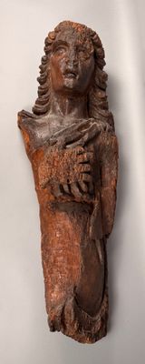 statue of a woman holding a baby in her arms