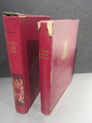 DEUX VOLUMES WW1 et WW2 30 - 50 EURO