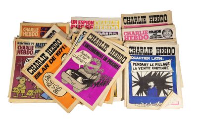 CHARLIE HEBDO REUNION de 32 exemplaires, principalement des …