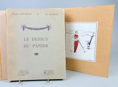 deux livres posés l'un à côté de l'autre sur une table