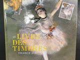 la couverture d'un livre sur laquelle figure une ballerine en tutu