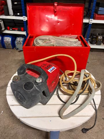 HILTI DD-VPX- Pompe à vide. Démarre. Visite-le Lundi 24 novembre ...