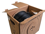une boîte en carton contenant une bobine de fils noirs
