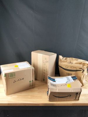 Lot de 4 colis Mystere (Retour Amazon,NPAI, Adresse incomplete, Destoc