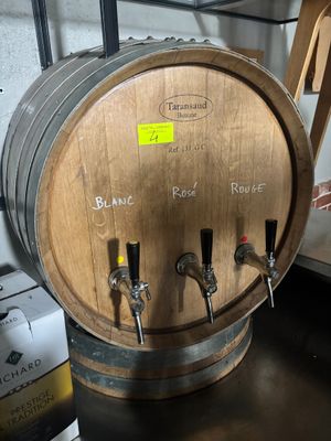 1 tireuse à vin 3 becs TARANSAUD