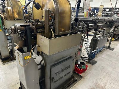 une image d'une machine dans une usine