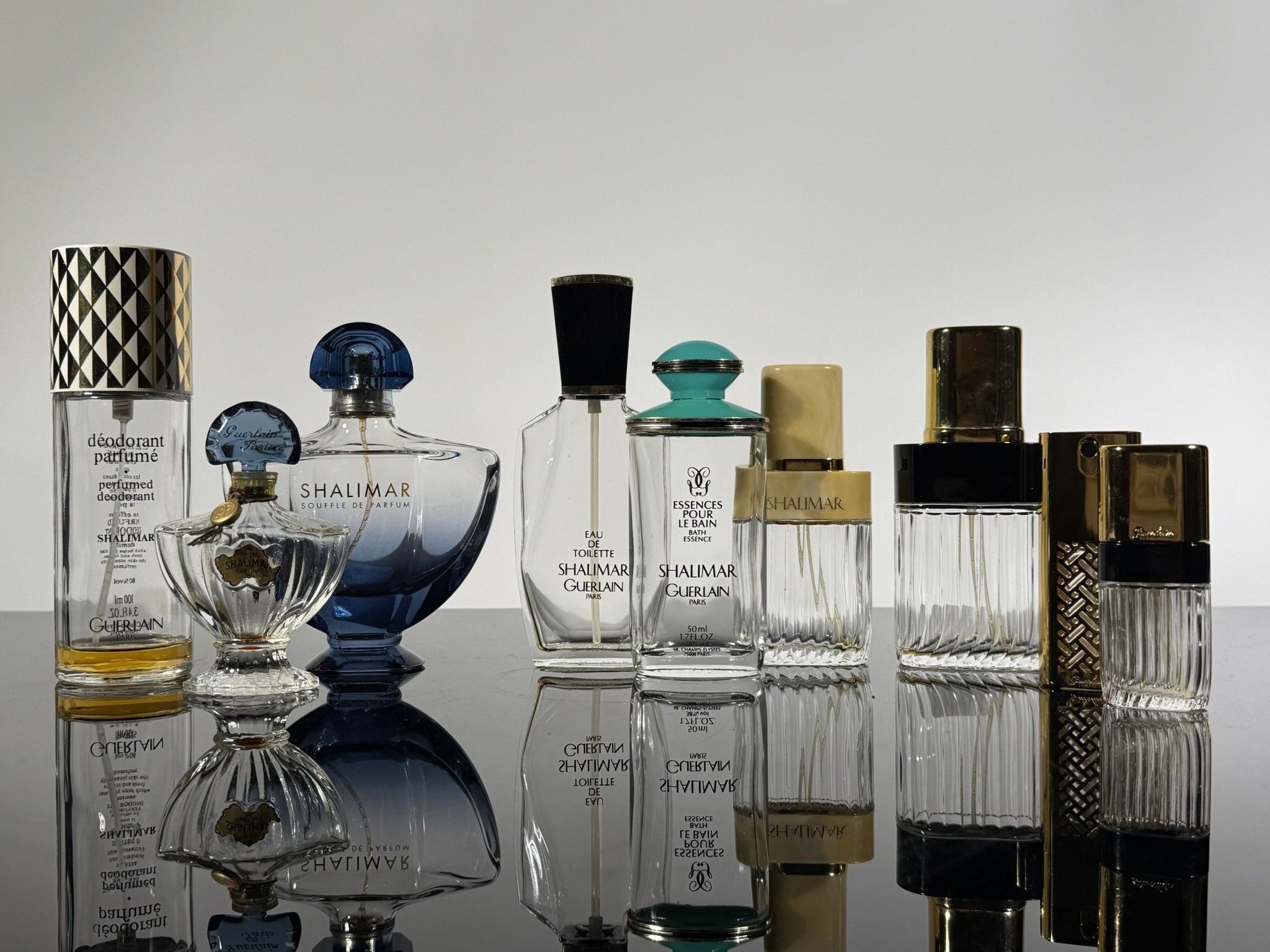 Objets d'art & Curiosités