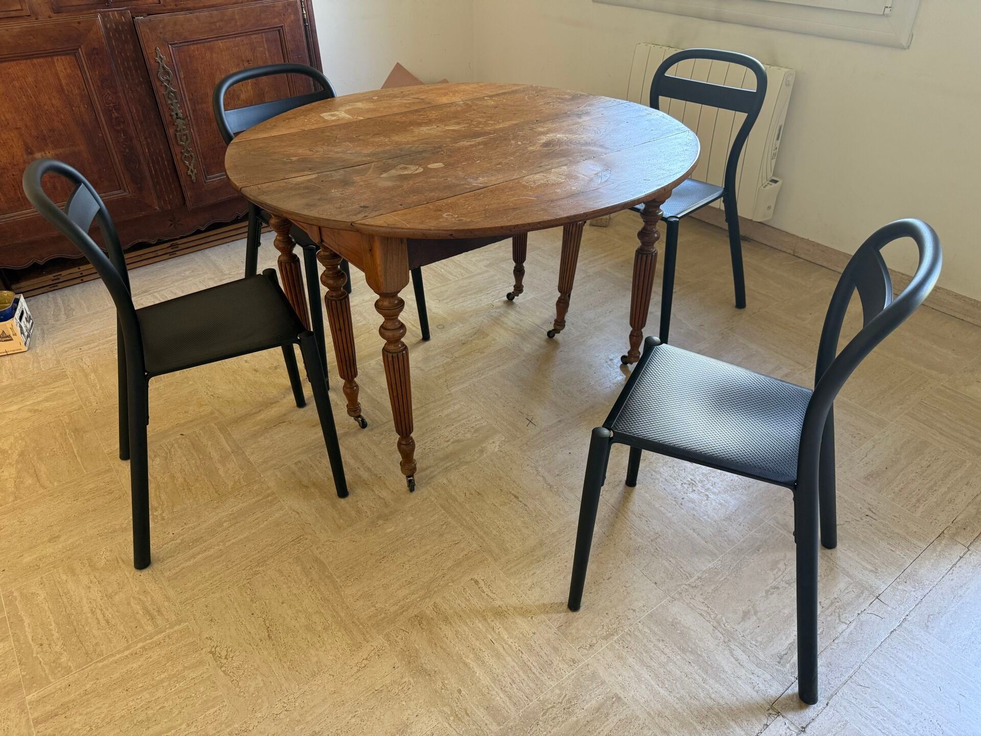 Objets d'art & Curiosités