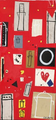 une œuvre d'art rouge accrochée au mur
