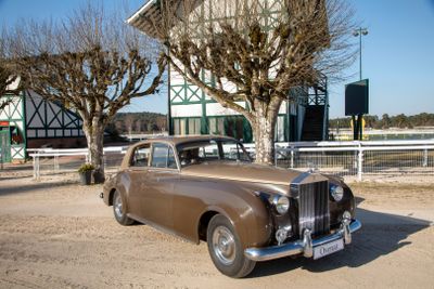 1957 ROLLS-ROYCE Silvercloud • Carte grise française • Numér… - Photo 1