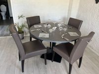 L65 - CASTELNAU D'ESTREFONDS - 64 chaises avec poignée dans …