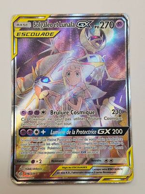 gros plan d'une carte pokemon sur une table