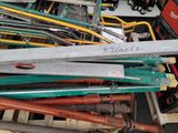 un grand nombre d'outils sur une palette