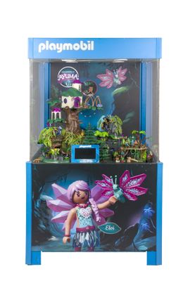 un gros plan d'une machine Playmobil sur laquelle se trouve une fée