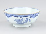 chinese blue and white bowl with a dragon design