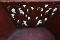 Une paire de jardinière italienne en bois polychrome et stuc… (photo 5)