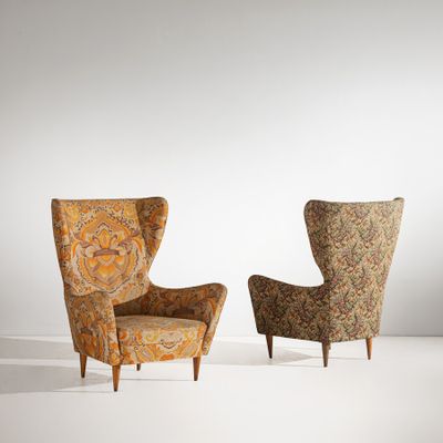 une paire de fauteuils à oreilles du milieu du siècle, rembourrés, rembourrés, rembourrés, rembourrés, rembourrés, rembourrés, rembourrés, rembourrés, rembourrés