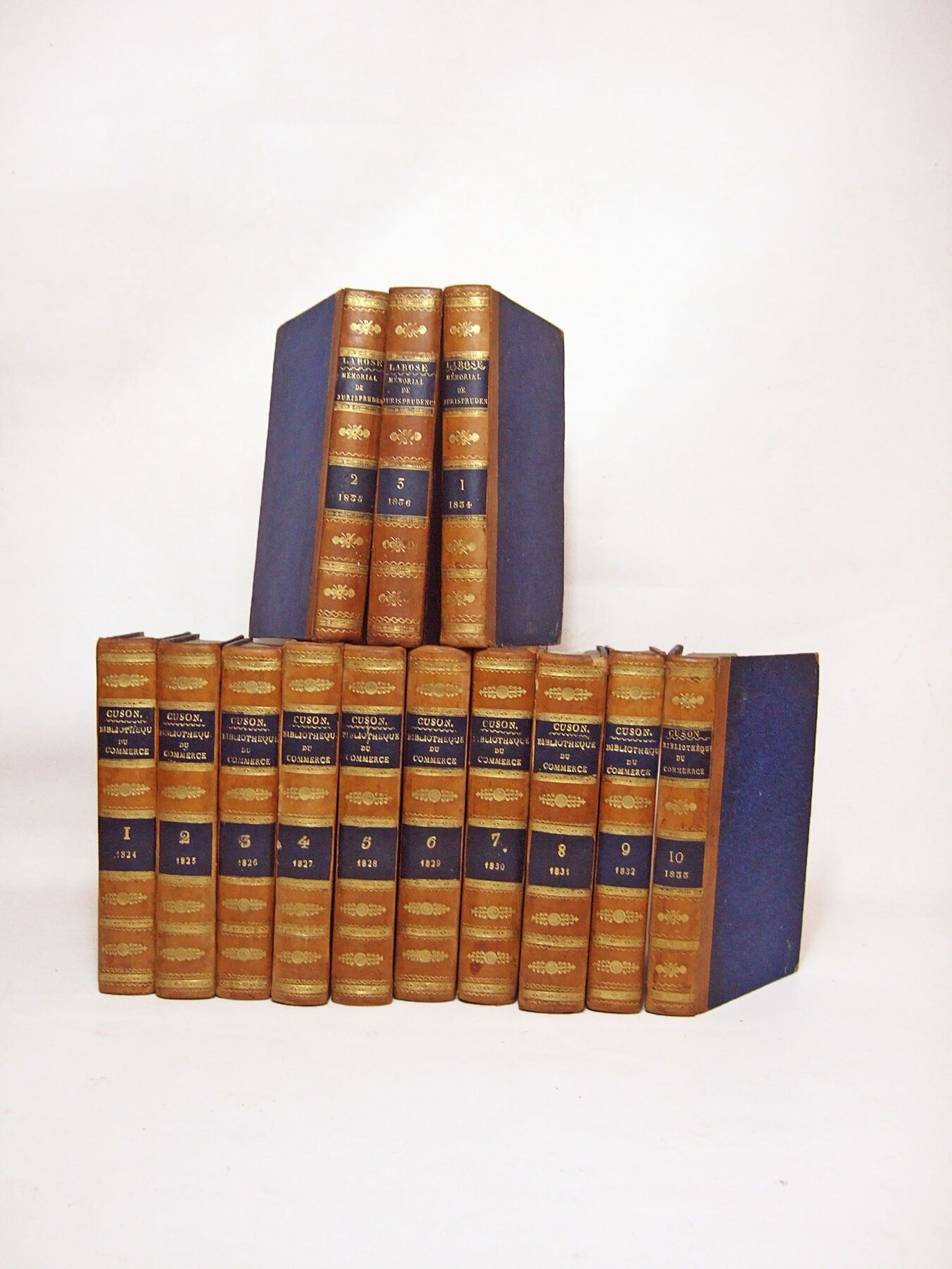 Objets d'art & Curiosités