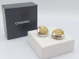 Boucles d'oreilles Chanel en or et argent, avec leur écrin