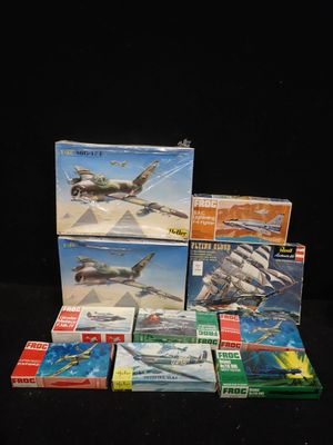 de nombreux modèles différents d'avions militaires à l'étude