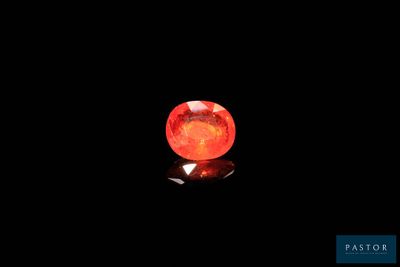 a red diamond on a black background