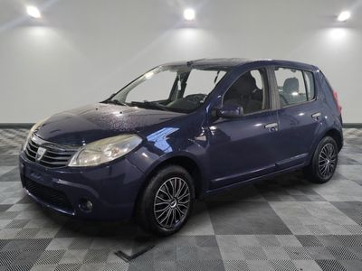 DACIA - SANDERO 1.4 MPI 75 LAURÉATE - ES - Mise en service: …