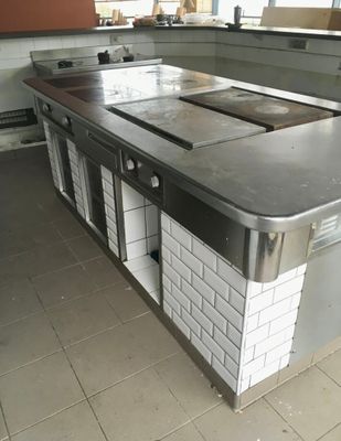 1 Fourneau Central Athanor uniquement électrique comprenant …