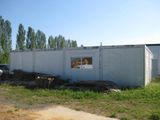 une photo d'un bâtiment en cours de construction