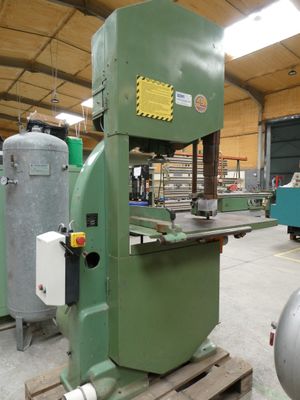 a machine that is sitting in a building