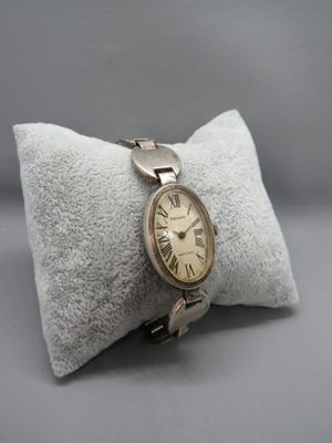 Frésard. Montre bracelet en argent.