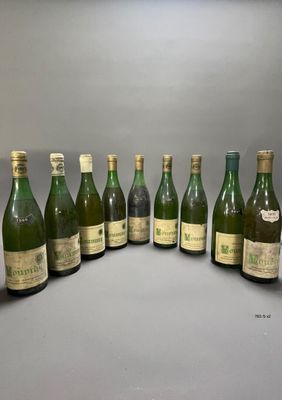 [Vouvray]. LOT de 14 bouteilles de vins :